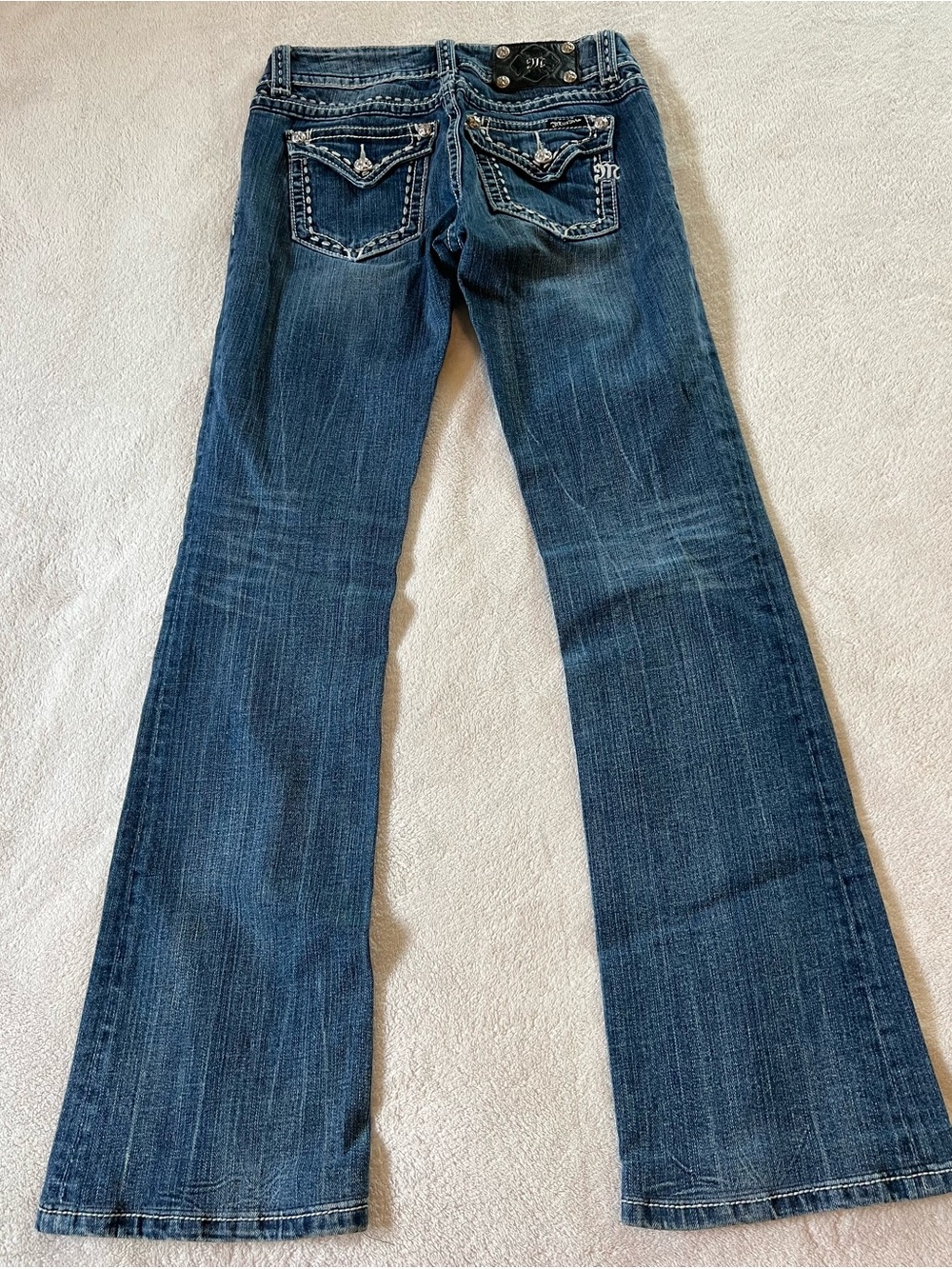 Miss Me Bootcut Jeans with Metal-Embellished Back Flap Pockets JPW5065